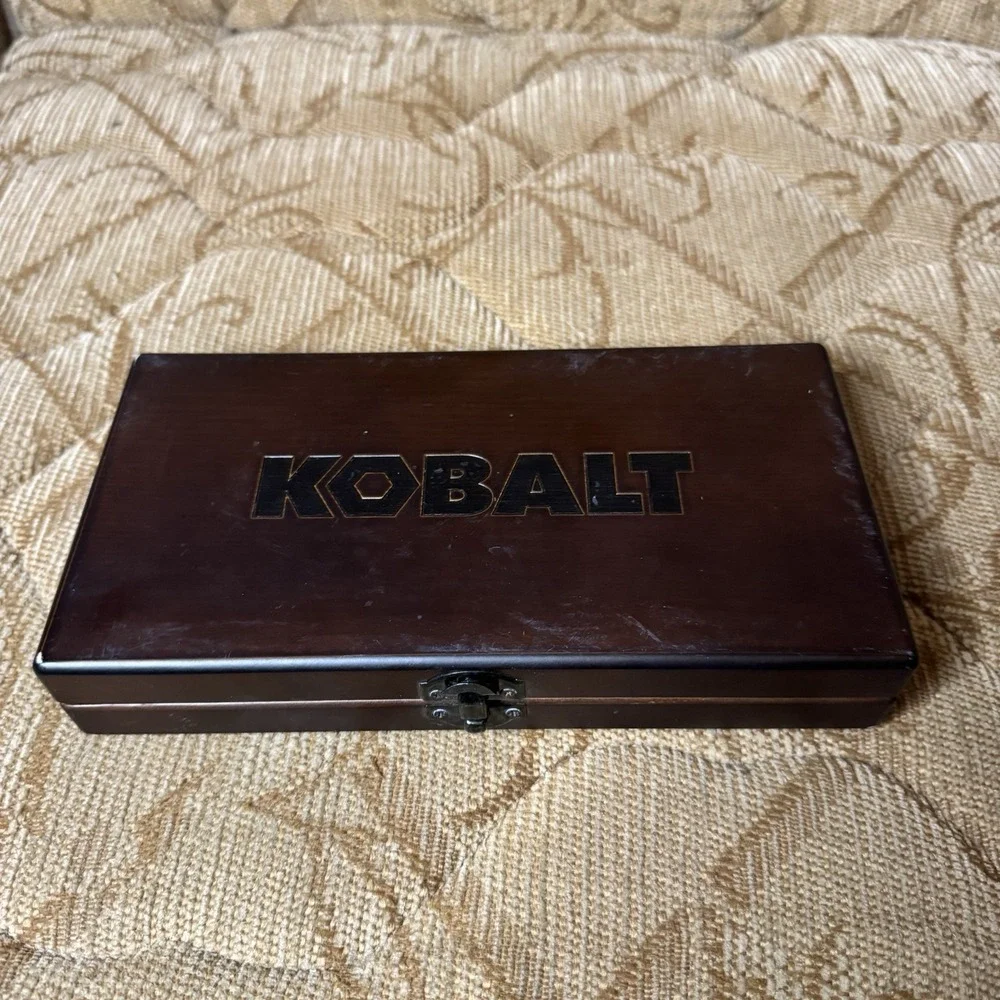 Kobalt comes case